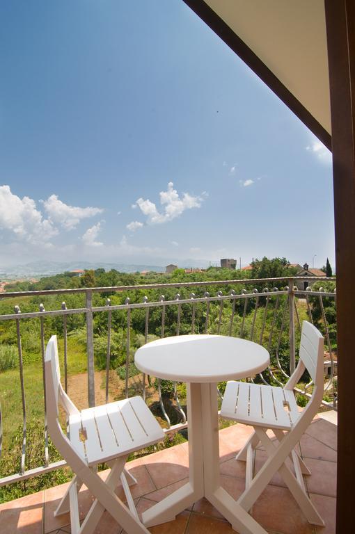 Dominella 3 Apartment Casal Velino Room photo